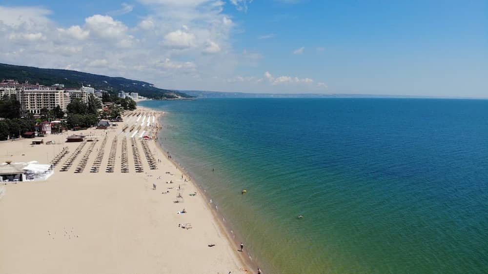 Sunny Beach vs Nisipurile de Aur vs Sozopol: pentru cine e fiecare