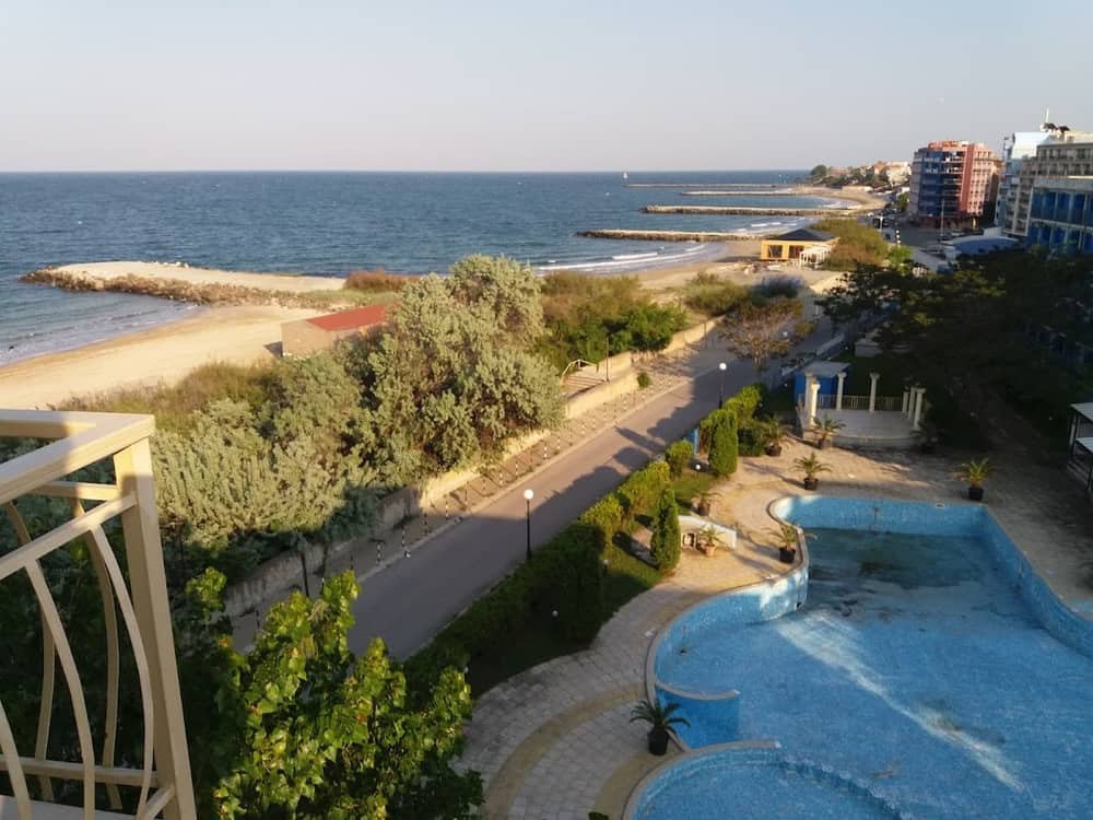 beach Pomorie — 2