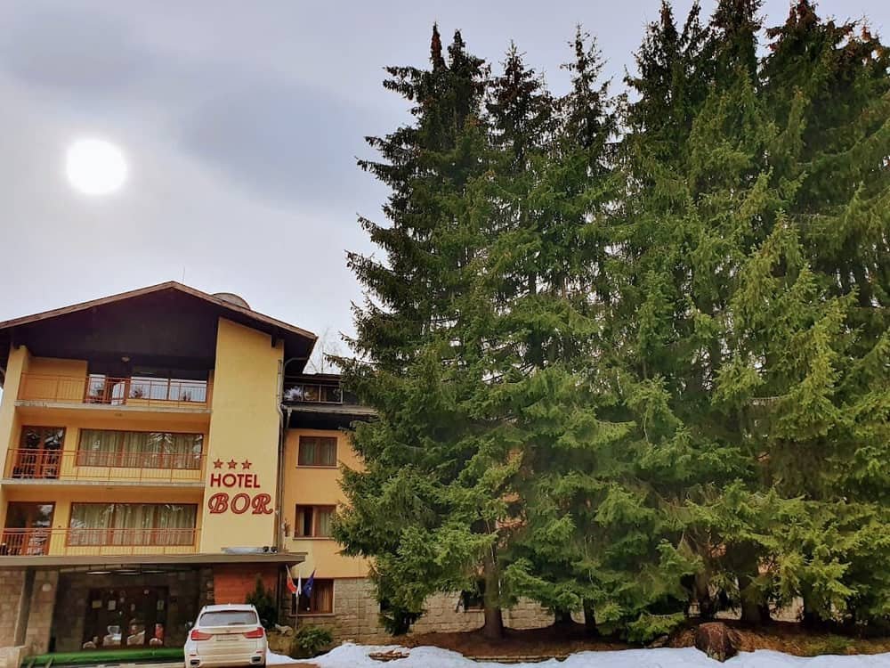 Hotel „Bor“