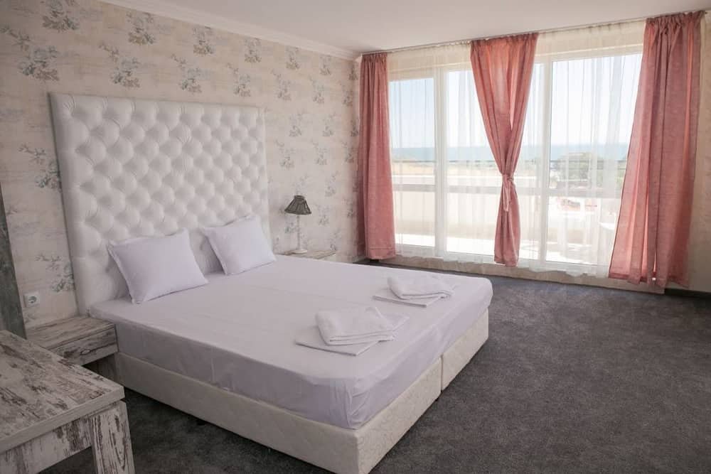 hotel Provans Aheloy — 2