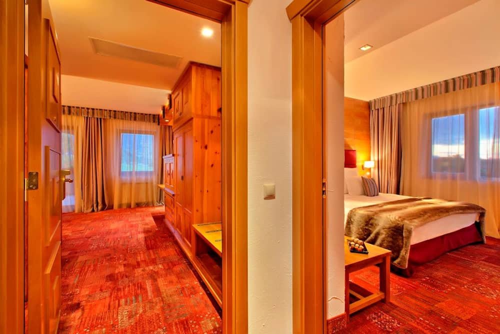 Kempinski Hotel Grand Arena Bansko — 2