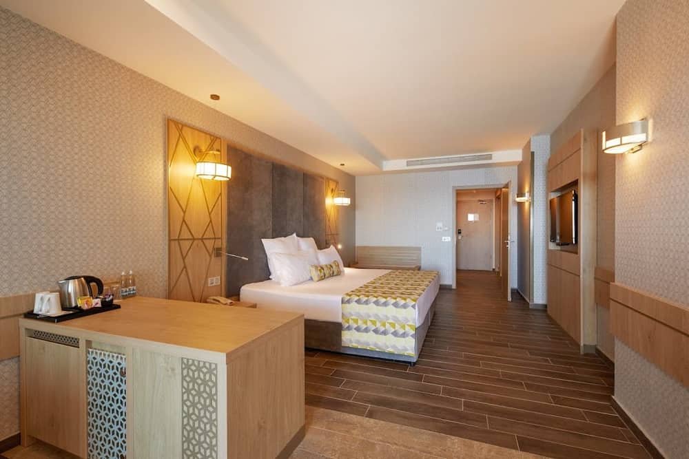 Secrets Sunny Beach Resort & Spa — 2