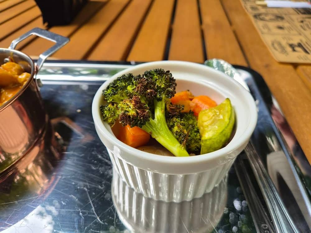 Bistro 7 — 2