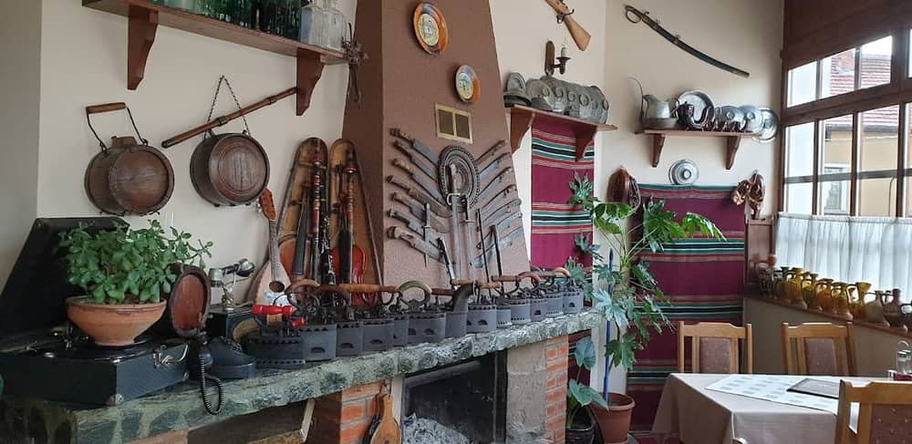 Mehana "Adashite" grad Berkovitsa